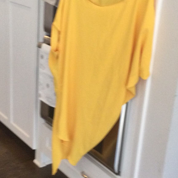 Trina Turk - Picture 1 of 5